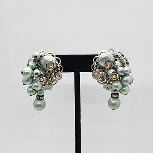 Vintage clip-on Earrings baby blue silver filigree dangle faux pearl floral